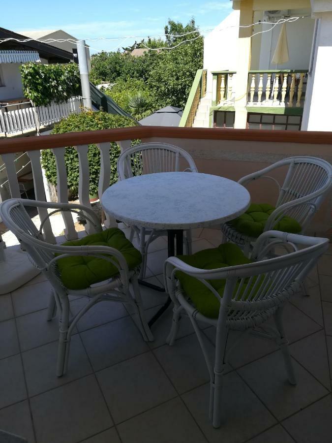 Apartments Kosec فرسي المظهر الخارجي الصورة